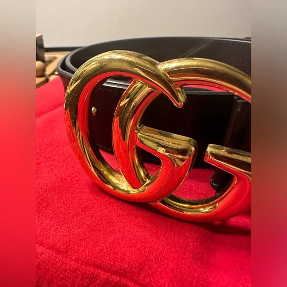 Gucci Marmont Black Gold Leather Belt - AUTHENTIC - Picture 2 of 5